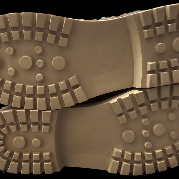 Hiking Boot - Picture 2 of 4